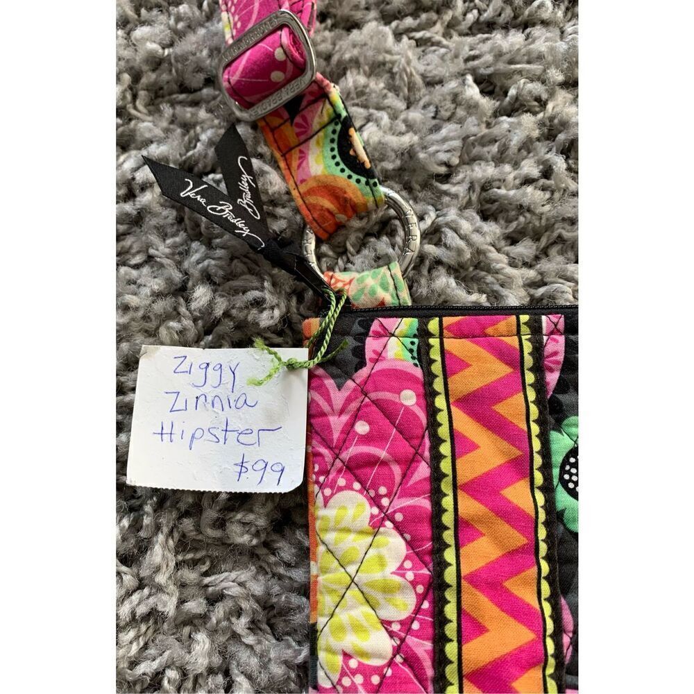 NWT Vera Bradley Ziggy Zinnia Hipster Crossbody Bag Purse Quilted $99 - Picture 8 of 9